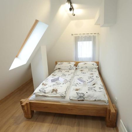 Wood Apartmani - Vila Zimska Idila ياهورينا المظهر الخارجي الصورة