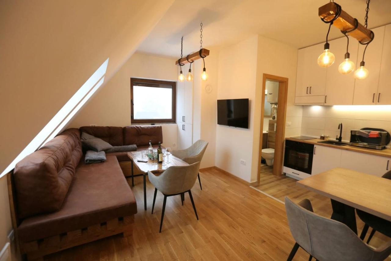 Wood Apartmani - Vila Zimska Idila ياهورينا المظهر الخارجي الصورة
