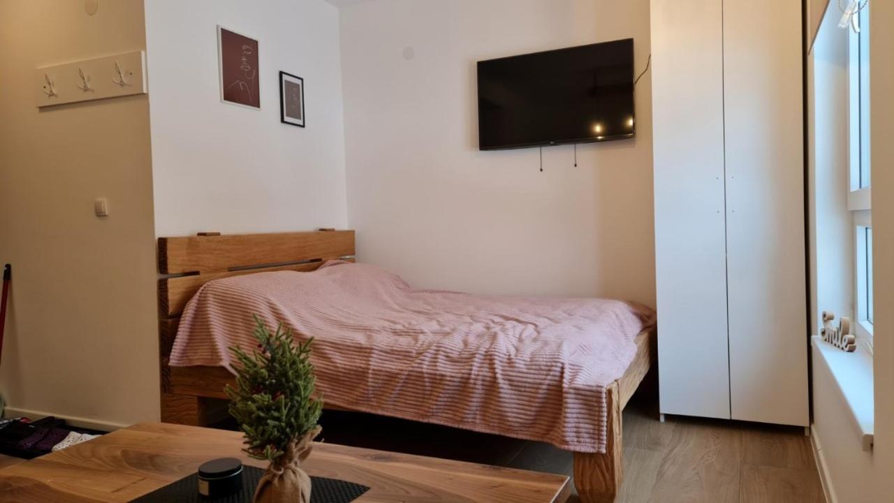 Wood Apartmani - Vila Zimska Idila ياهورينا المظهر الخارجي الصورة