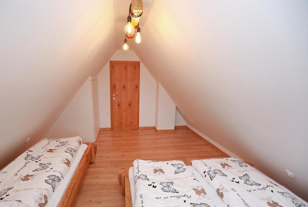 Wood Apartmani - Vila Zimska Idila ياهورينا المظهر الخارجي الصورة